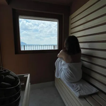 Terrazza Sulle Mura Sole Apartment Predore