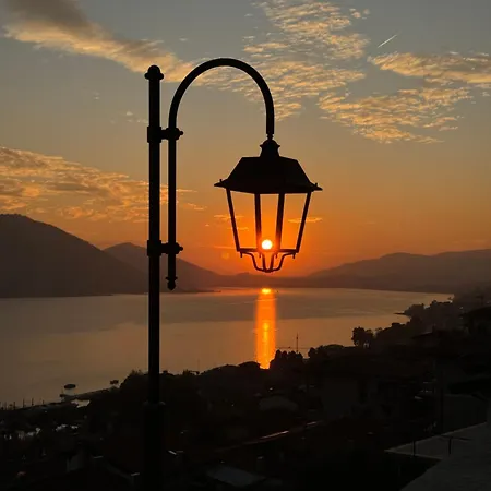 Terrazza Sulle Mura Sole Apartment Predore